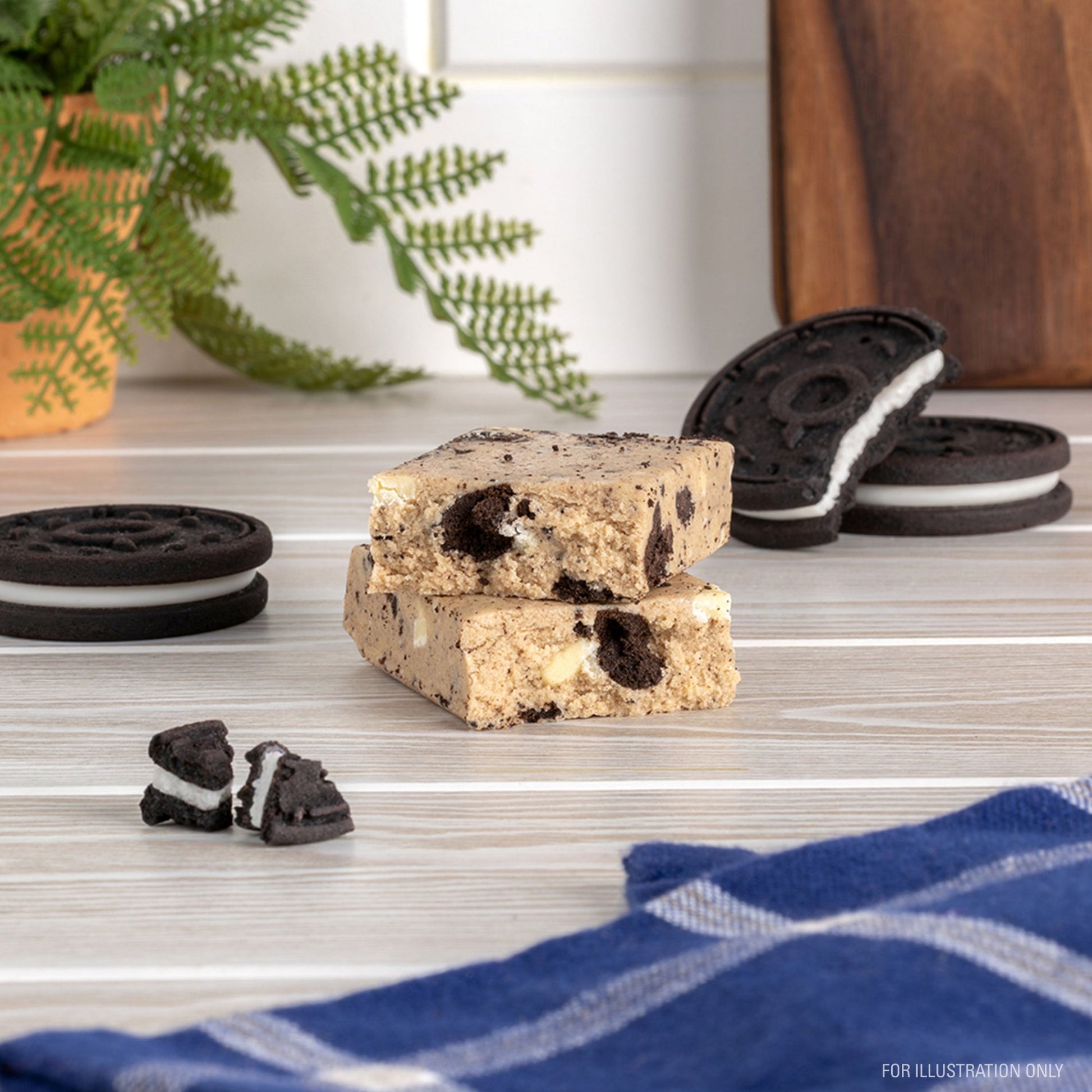 cookies-and-cream-protein-bars-g7 15807_QN_USA_ProteinBar_CAC_InterimAssetUpdate_Digital_Tabletop1.jpg